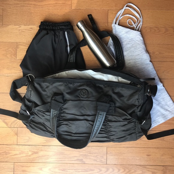 lululemon athletica Handbags - Lululemon Destined for Greatness Duffle Bag Black